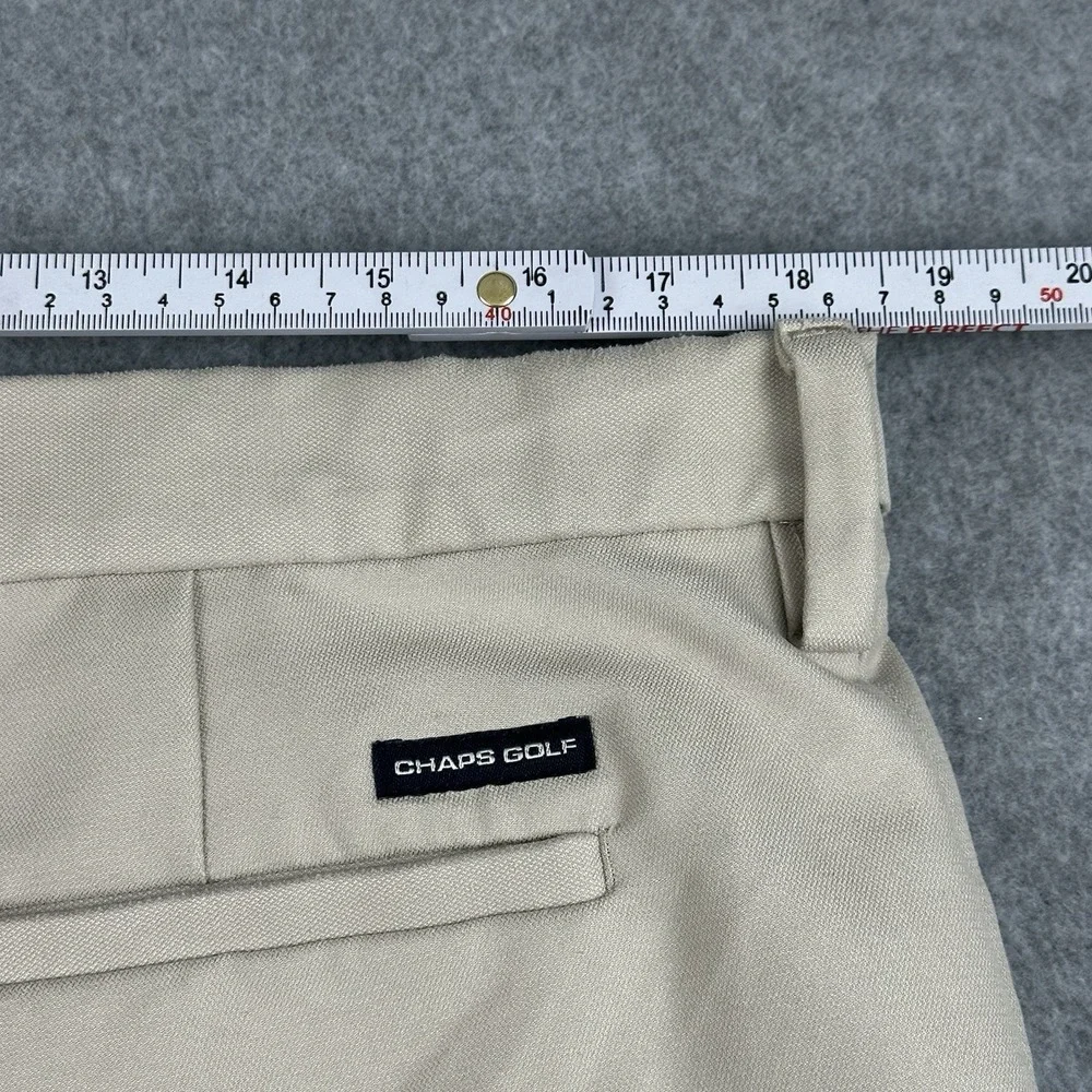 Chaps Golf 78 Khaki Performance Shorts Mens 36 Flat Front Polyester 9